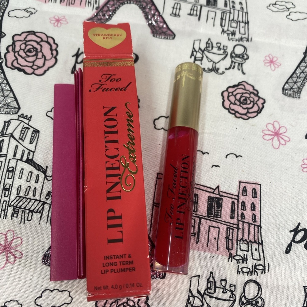 Too Faced Lip Injection EXTREME Instant Lip Plumper ~ STRAWBERRY KISS BNI